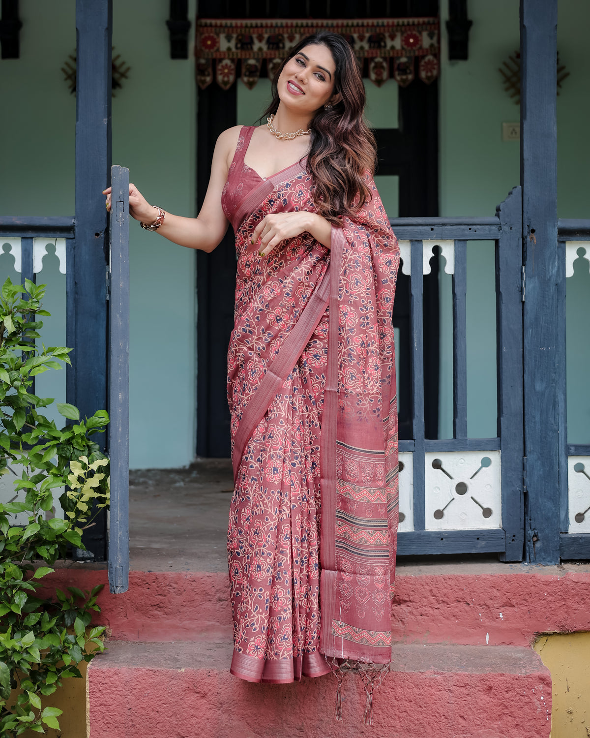 Rose Pink Floral Printed Saree with Traditional Border